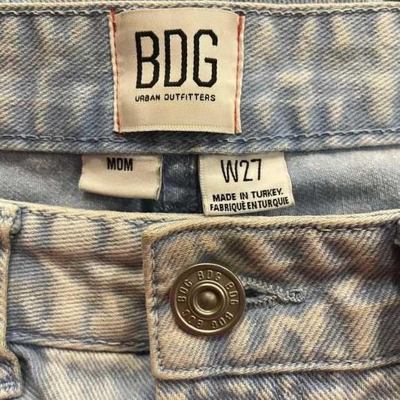 BDG URBAN OUTFITTERS Mom Jean LIGHT ACID WASH - Picture 3 of 9